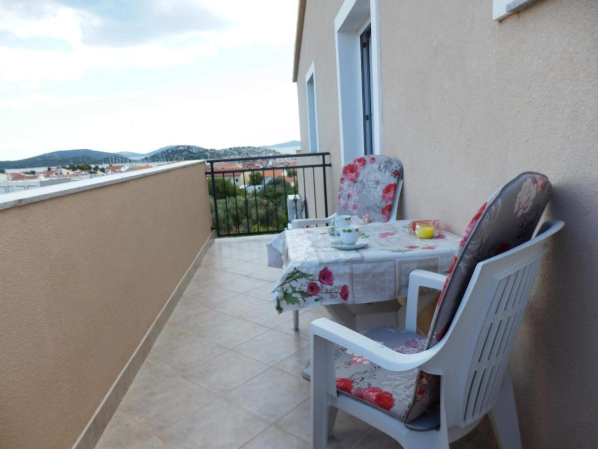 Apartman Laura Tribalj Exteriér fotografie